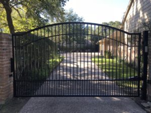 Gate Service Pros custom driveway gate